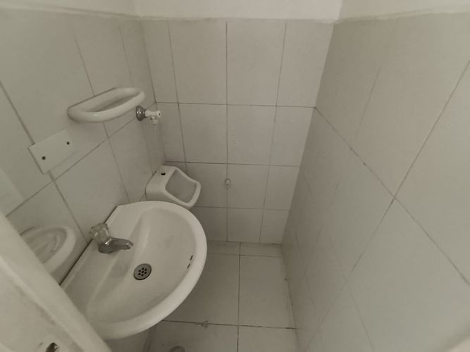 Oficina en arriendo en Laureles, Medellín, 52 m² · foto 8 de 15