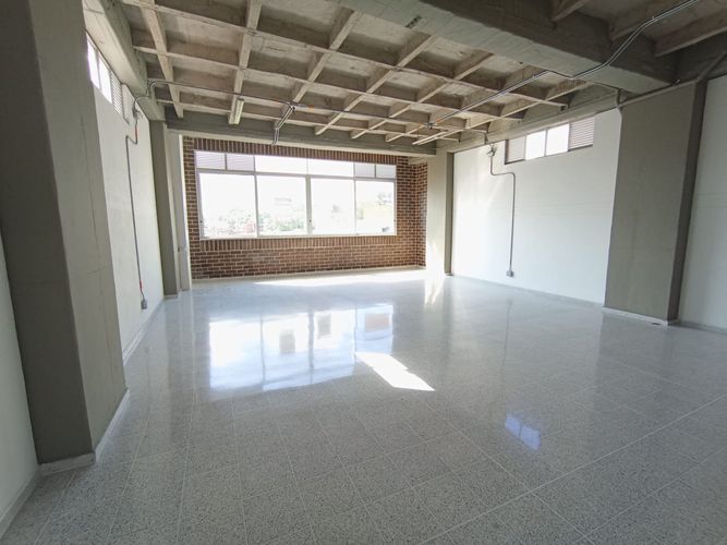 Bodega en arriendo en Belén, Medellín, 190 m² · foto 3 de 11