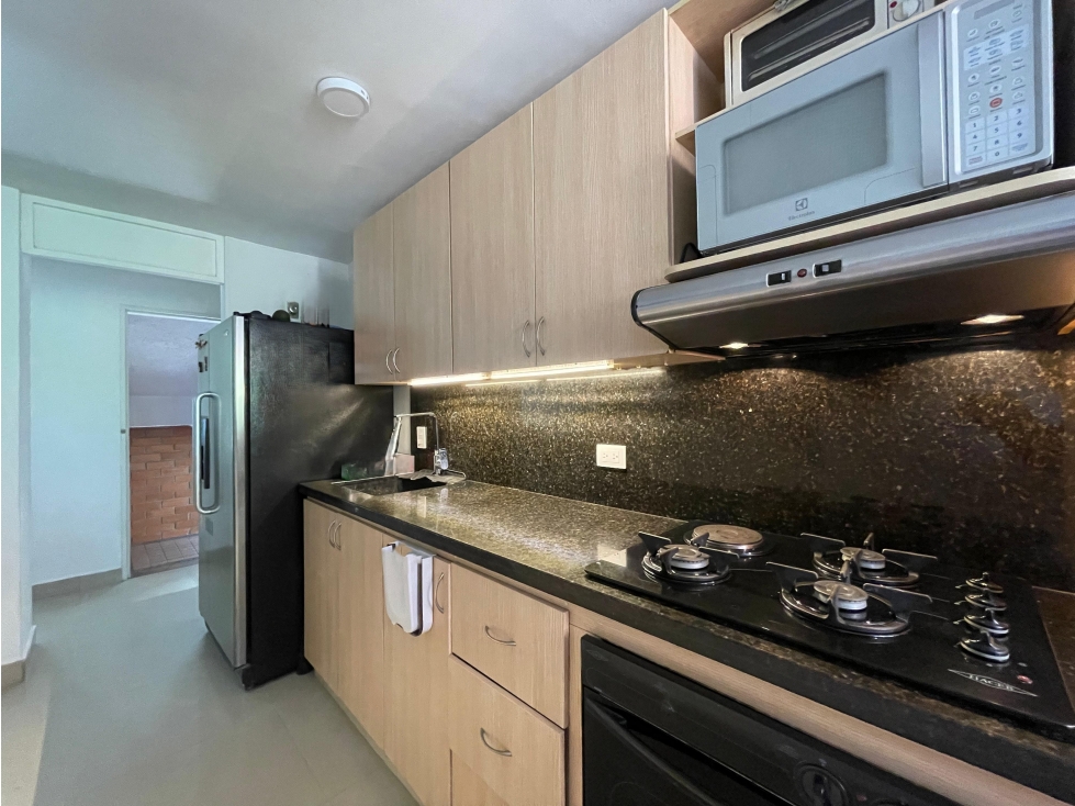 Apartamento en venta en El Poblado, Medellín 2