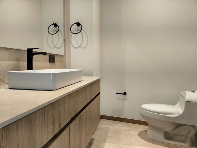 Apartamento de 3 alcobas en arriendo en El Poblado, Medellín, 172 m² · foto 19 de 20