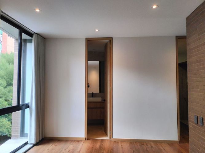 Apartamento de 3 alcobas en arriendo en El Poblado, Medellín, 172 m² · foto 10 de 20