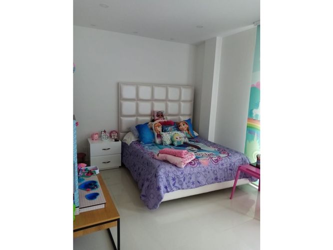 Casa de 5 alcobas en venta en Pance, Jamundí, 400 m² · foto 19 de 21