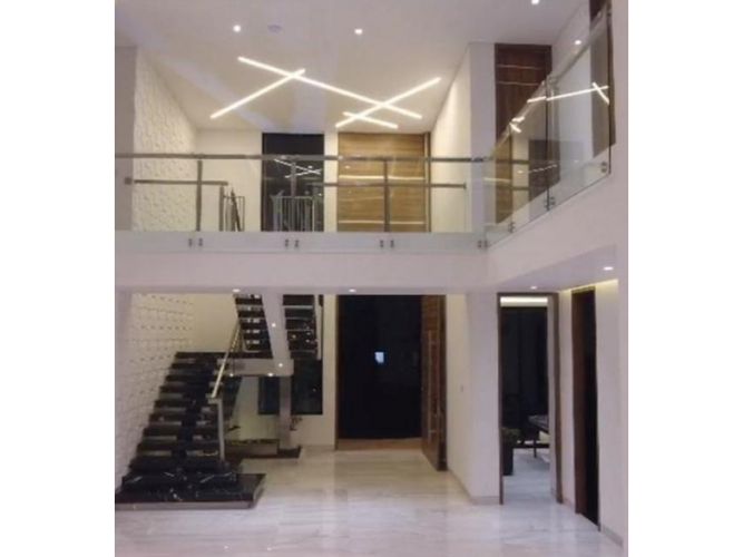 Casa de 4 alcobas en venta en Torres De Confandi, Cali, 757 m² · foto 9 de 17