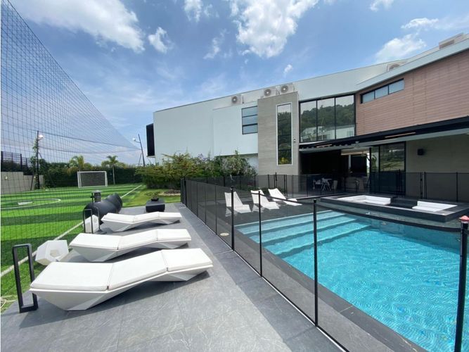Casa de 5 alcobas en venta en Pance, Cali, 720 m² · foto 13 de 24