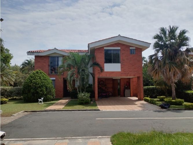 Casa de 6 alcobas en venta en Ciudad Country, Cali, 600 m² · foto 3 de 23