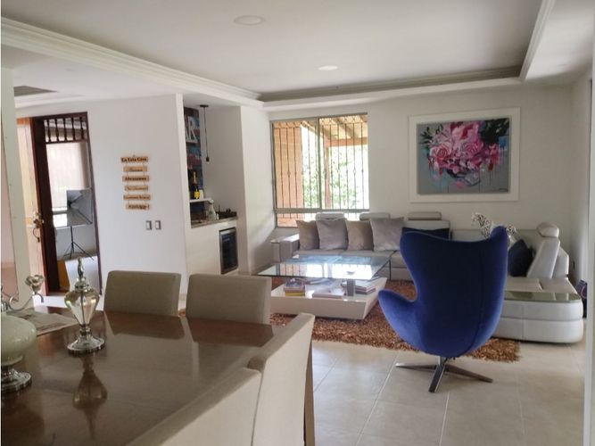 Casa de 6 alcobas en venta en Ciudad Country, Cali, 600 m² · foto 8 de 23