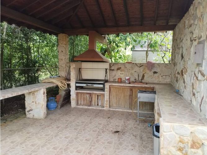Casa de 6 alcobas en venta en Ciudad Country, Cali, 600 m² · foto 10 de 23