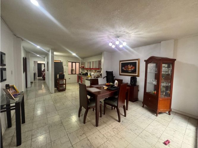 Casa de 7 alcobas en venta en La Morada, Cali, 352 m² · foto 5 de 19