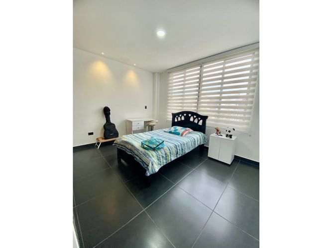 Casa de 5 alcobas en venta en Brisas Del Limonar, Jamundí, 320 m² · foto 11 de 20