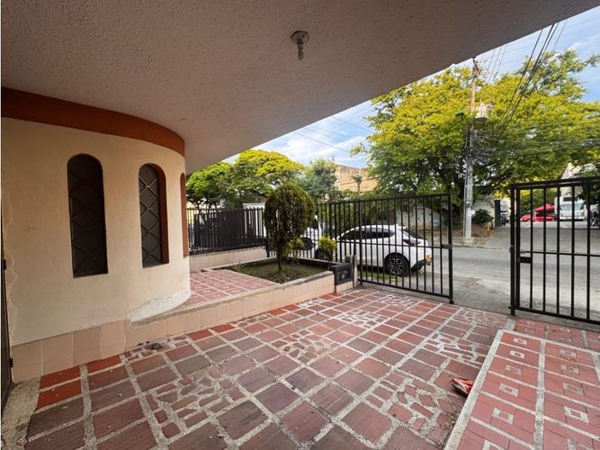 Casa de 7 alcobas en venta en La Morada, Cali, 352 m² · foto 14 de 19