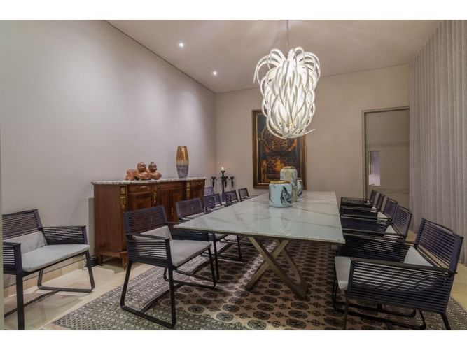 Casa de 7 alcobas en venta en Granada, Cali, 672 m² · foto 9 de 24