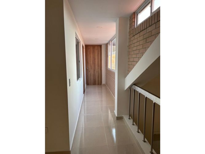 Casa de 3 alcobas en venta en Valle Del Lili, Palmira, 292 m² · foto 19 de 20