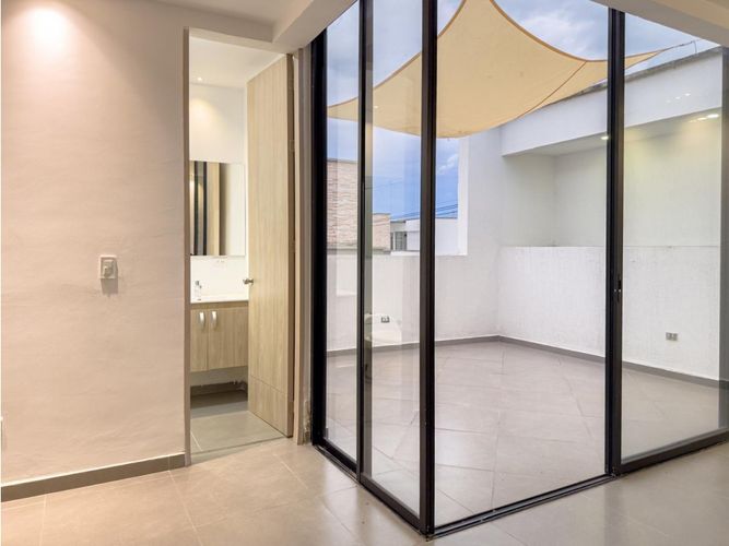 Casa de 3 alcobas en venta en Las Mercedes, Jamundí, 280 m² · foto 4 de 24