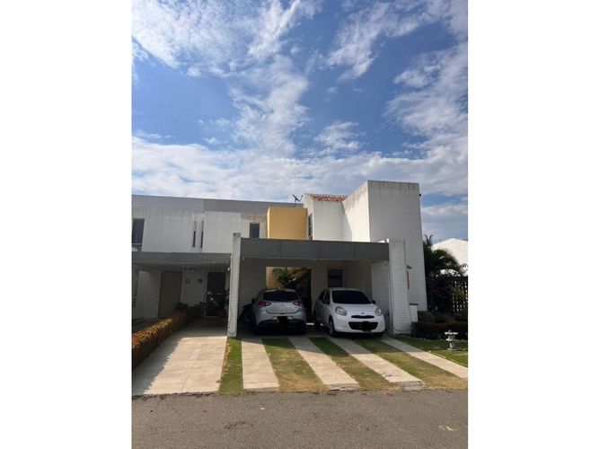 Casa de 4 alcobas en venta en Las Mercedes, Jamundí, 180 m² · foto 3 de 24