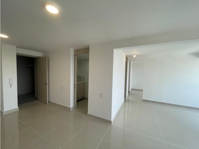 Apartamento en venta en Valle Del Lili, Cali · foto 5 de 24