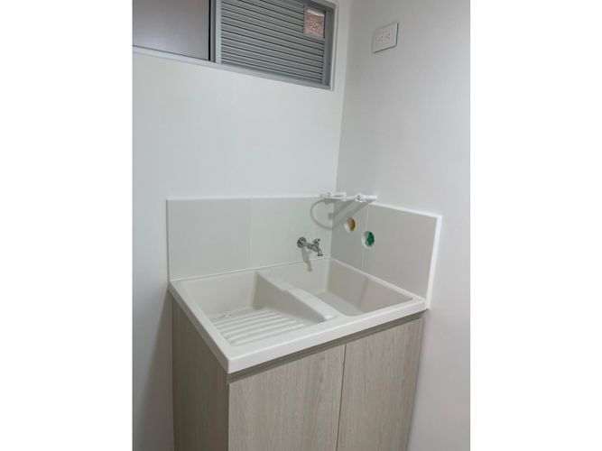 Apartamento en venta en Valle Del Lili, Cali · foto 17 de 24