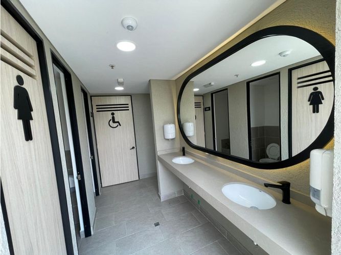 Apartamento en venta en Valle Del Lili, Cali · foto 20 de 24