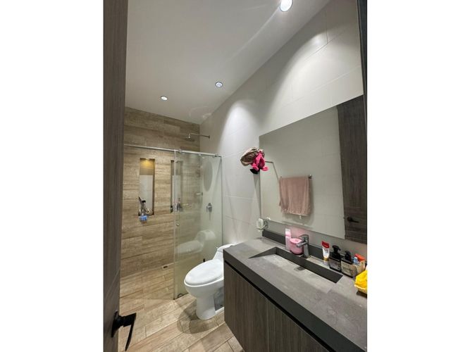 Casa de 6 alcobas en venta en Las Mercedes, Jamundí, 400 m² · foto 18 de 24