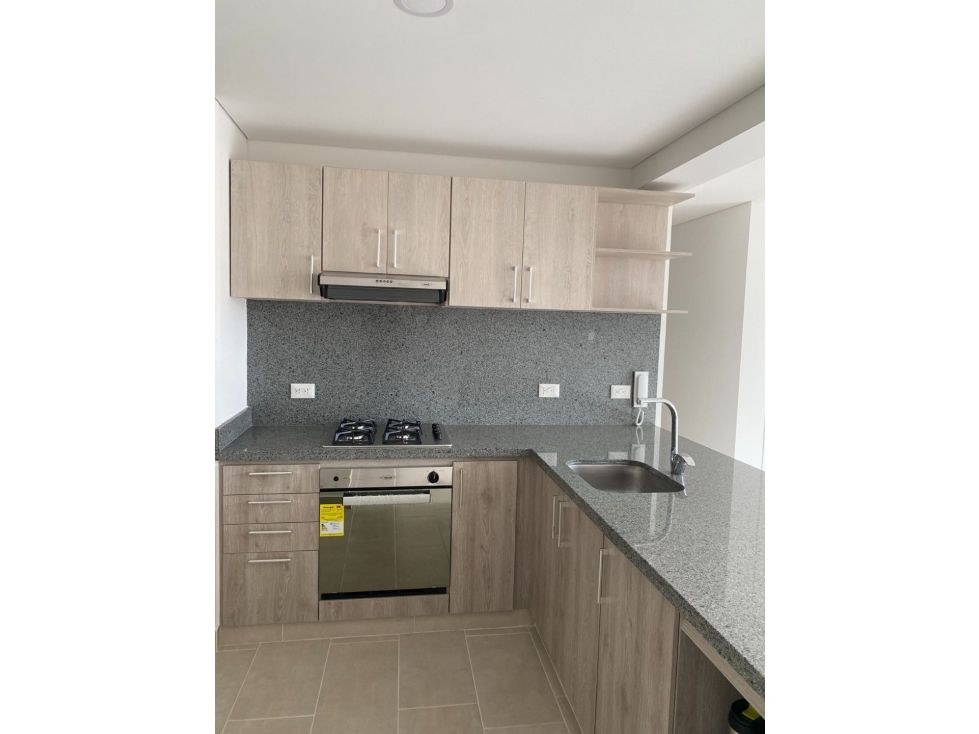 Apartamento en venta en Valle Del Lili, Cali · foto 3 de 24