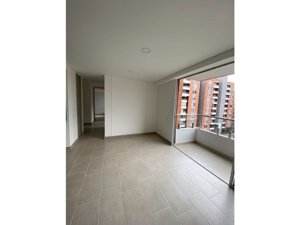 Apartamento en venta en Valle Del Lili, Cali · foto 6 de 24