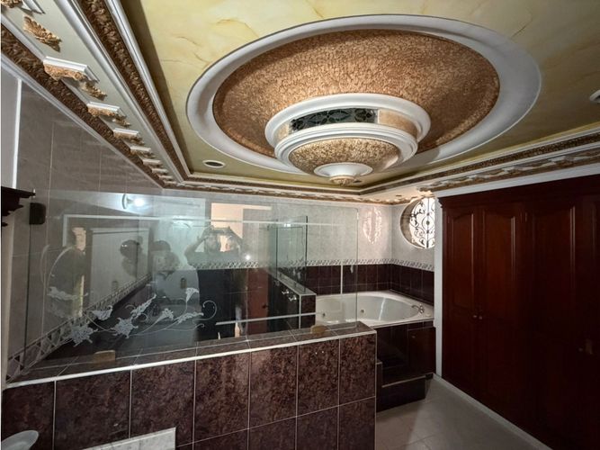 Casa de 5 alcobas en venta en El Ingenio, Cali, 450 m² · foto 12 de 22
