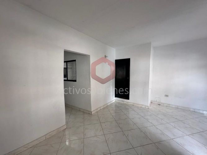 Edificio en venta en Cabecera San Antonio De Prado, Medellín, 315 m² · foto 3 de 12