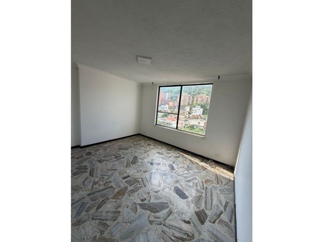 Casa de 5 alcobas en venta en El Ingenio, Cali, 450 m² · foto 21 de 22