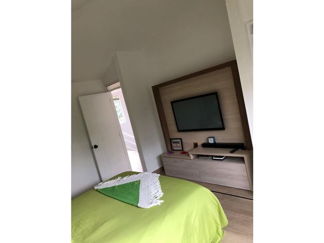 Casa de 4 alcobas en venta en El Castillo, Jamundí, 225 m² · foto 11 de 24