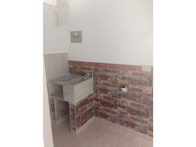 Edificio en venta en El Ingenio, Cali, 270 m² · foto 5 de 24
