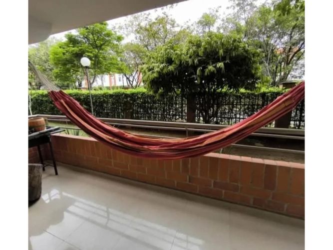 Apartamento de 3 alcobas en venta en Valle Del Lili, Cali, 97 m² · foto 4 de 10