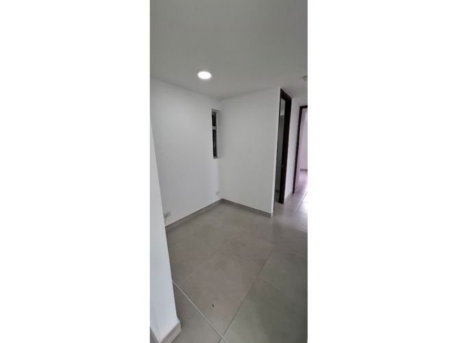 Apartamento de 3 alcobas en venta en Valle Del Lili, Cali, 88 m² · foto 8 de 17