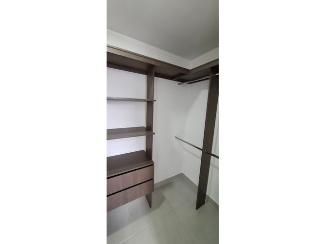 Apartamento de 3 alcobas en venta en Valle Del Lili, Cali, 88 m² · foto 12 de 17