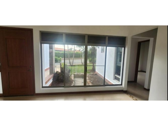 Casa de 4 alcobas en venta en La Morada, Jamundí, 300 m² · foto 5 de 24