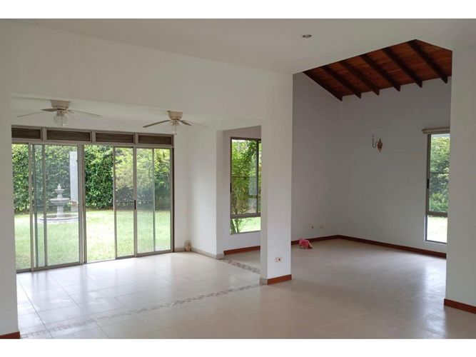 Casa de 4 alcobas en venta en La Morada, Jamundí, 300 m² · foto 17 de 24