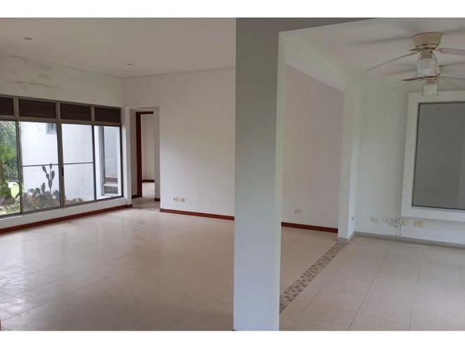 Casa de 4 alcobas en venta en La Morada, Jamundí, 300 m² · foto 19 de 24