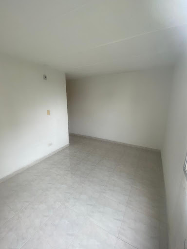 Apartamento en venta en Tibabuyes, Bogotá · foto 2 de 21