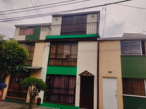 Casa en venta en Villas De Granada, Bogotá · foto 3 de 24