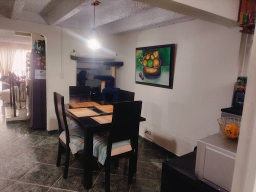 Casa en venta en Villas De Granada, Bogotá · foto 14 de 24