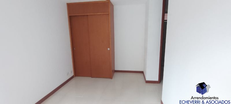 Apartamento en venta en Camino Verde, Envigado · foto 2 de 11