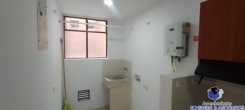 Apartamento en venta en Camino Verde, Envigado · foto 3 de 11