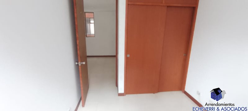 Apartamento en venta en Camino Verde, Envigado · foto 7 de 11
