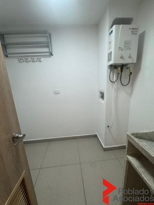 Apartamento en venta en El Poblado, Medellín · foto 12 de 12