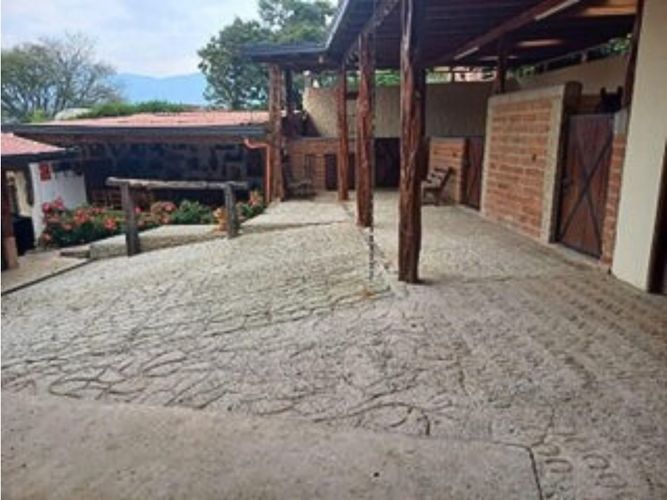 Finca en venta en Copacabana, 5533 m² · foto 21 de 24