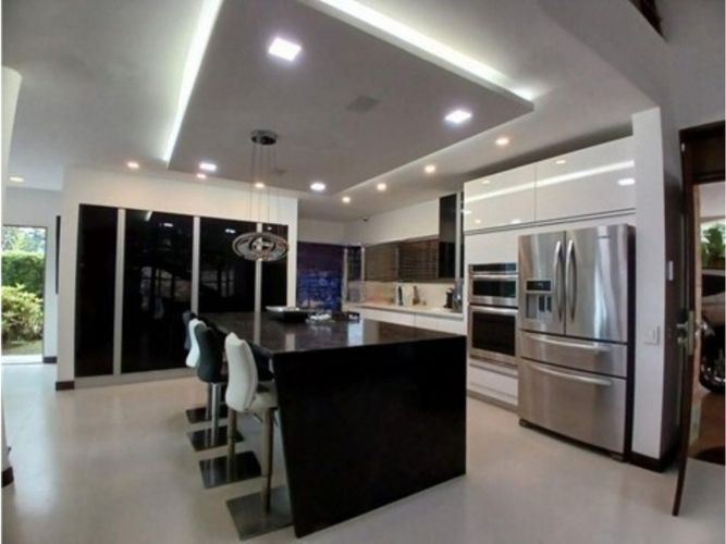 Casa de 4 alcobas en venta en La Doctora, Sabaneta, 350 m² · foto 5 de 21