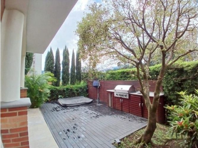 Casa de 4 alcobas en venta en La Doctora, Sabaneta, 350 m² · foto 13 de 21