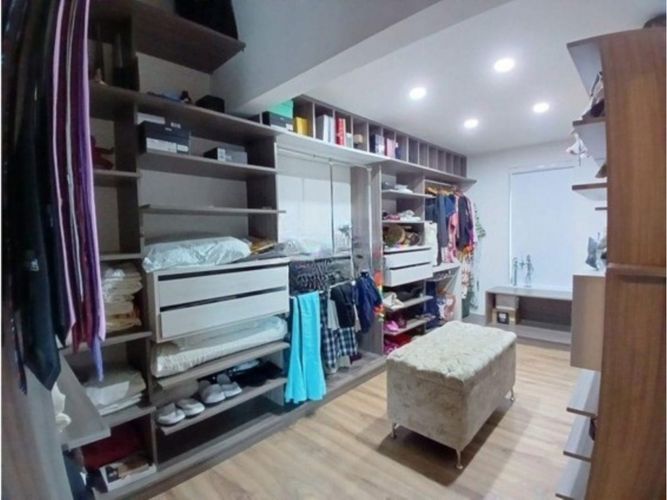 Casa de 4 alcobas en venta en La Doctora, Sabaneta, 350 m² · foto 16 de 21