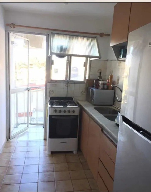 ALQUILER DE APARTAMENTO EN MALVIN UNA HABITACION · Foto 3