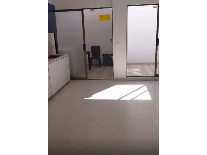 Casa de 4 alcobas en venta en Camino La Floresta, Cota, 220 m² · foto 3 de 11