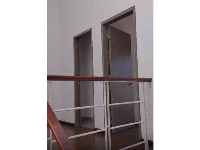 Casa de 4 alcobas en venta en Camino La Floresta, Cota, 220 m² · foto 9 de 11