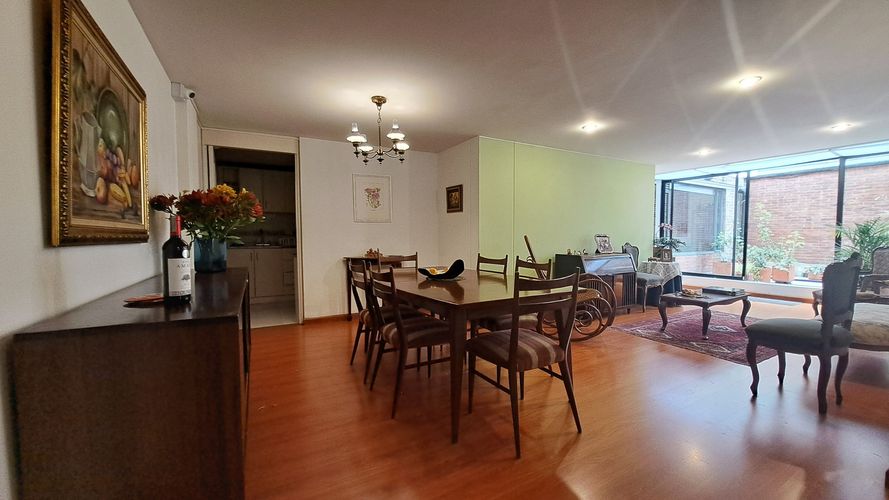 Apartamento de 3 alcobas en venta en Santa Barbara, Bogotá, 125 m² · foto 7 de 24
